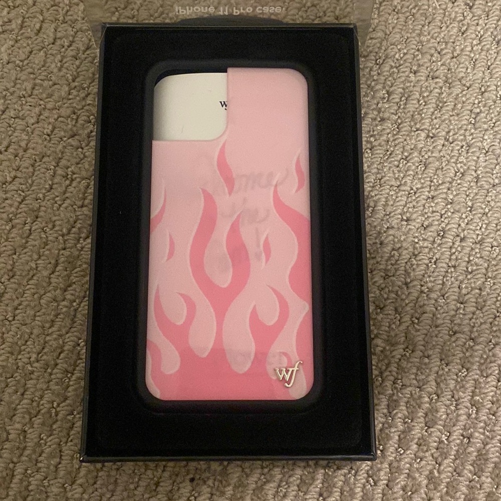 wildflower iphone 11 pro case
